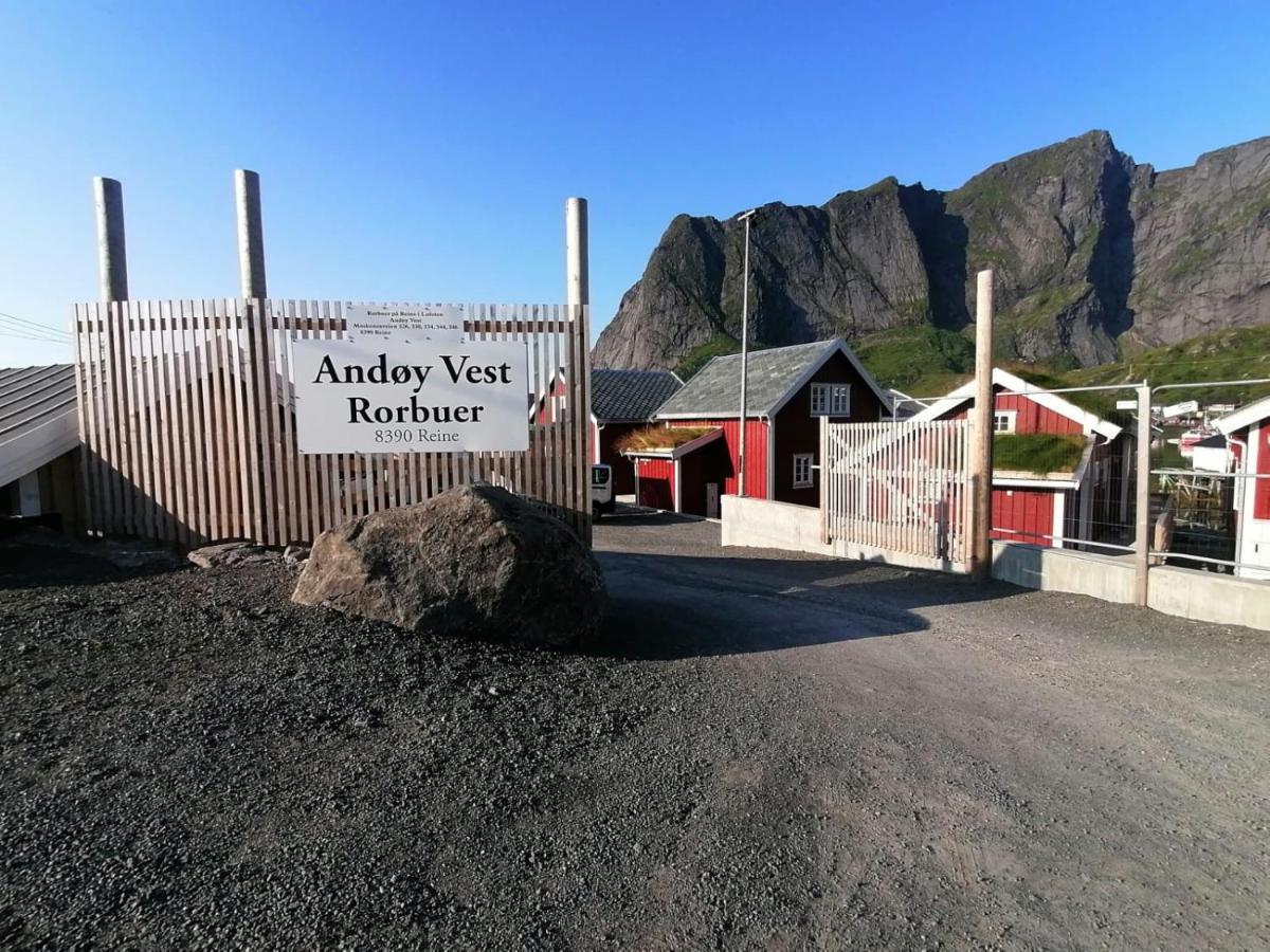 Villa Andoy Vest Rorbuer Reine Exterior foto