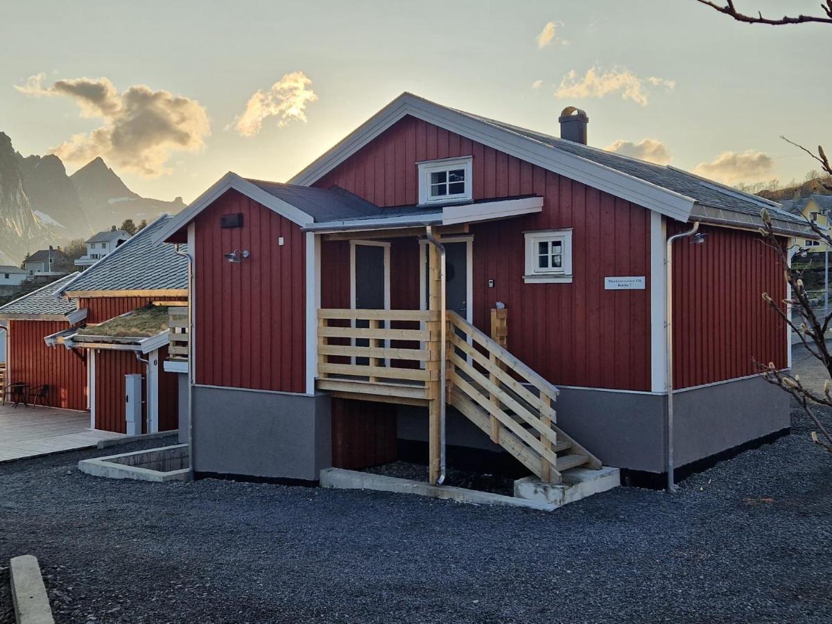 Villa Andoy Vest Rorbuer Reine Exterior foto